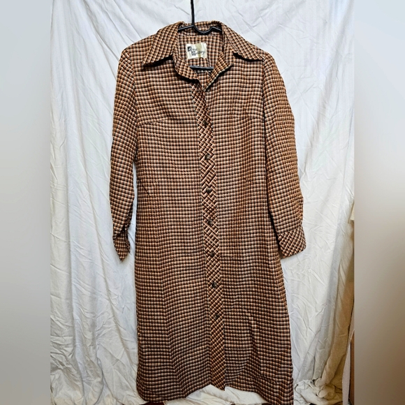 Ann Murray Button Up Dress - Picture 1 of 3